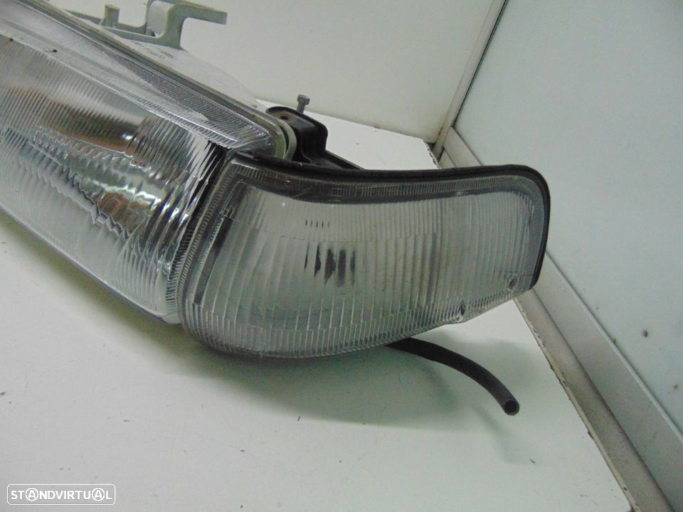 Toyota corolla ee90 farois como novos - 8