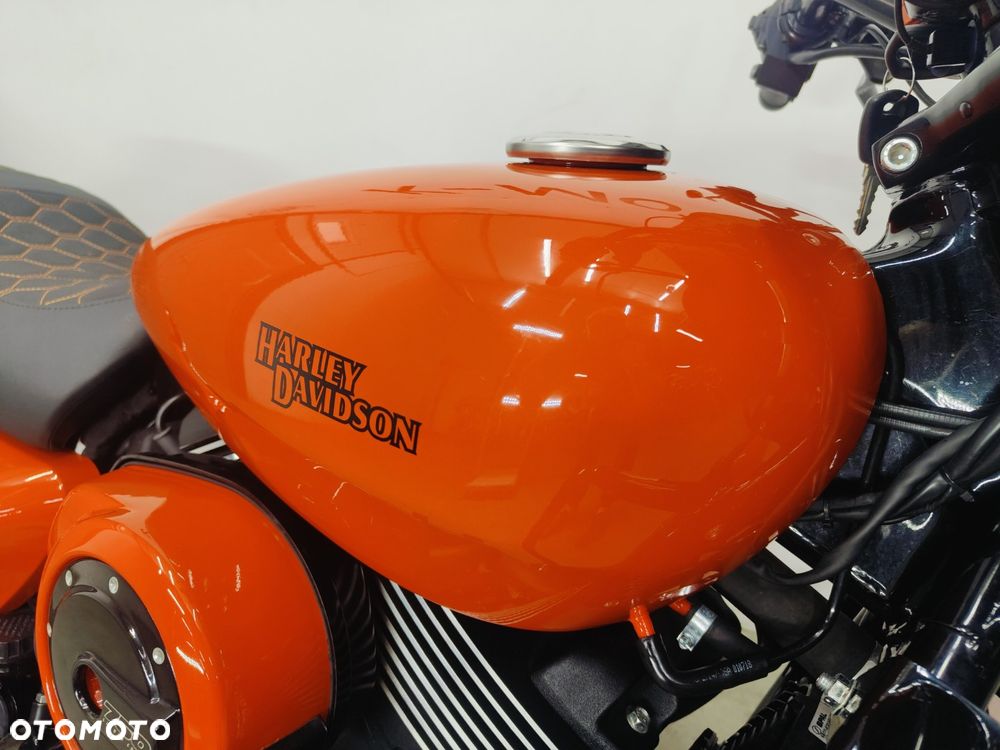 Harley-Davidson Street XG 750 - 7