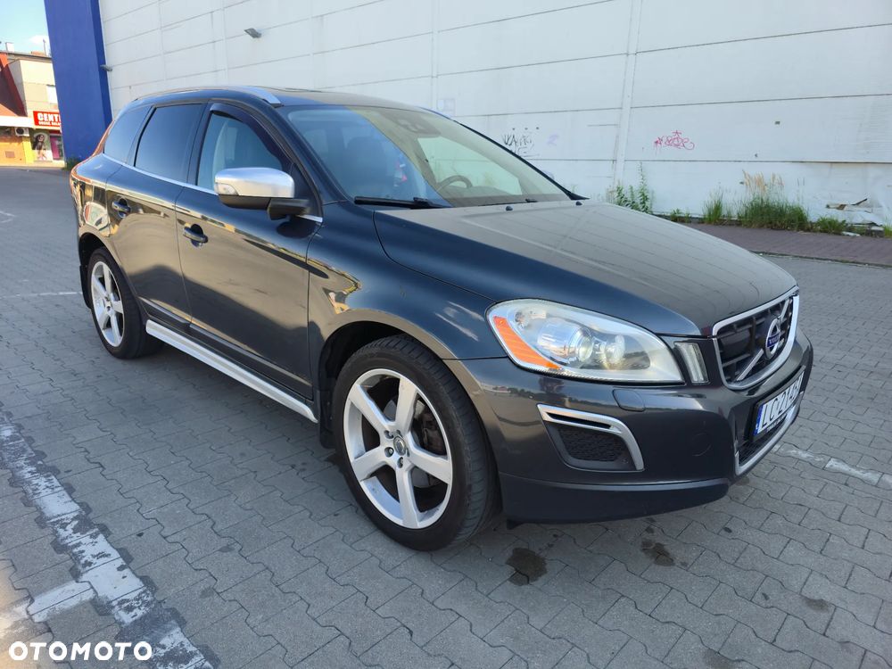 Volvo XC 60 D4 AWD Geartronic RDesign - 11