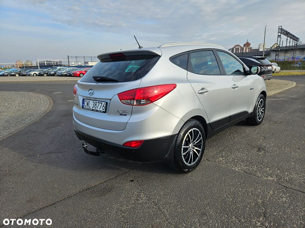 Hyundai ix35 1.6 2WD blue Style - 10