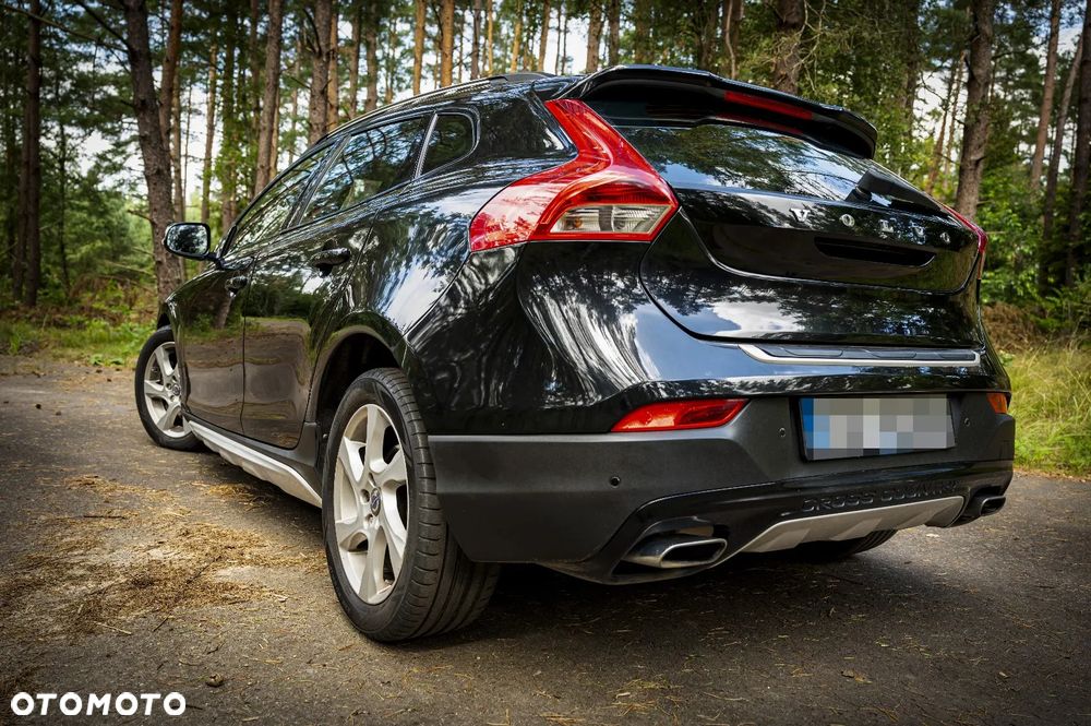 Volvo V40 D4 Momentum - 18