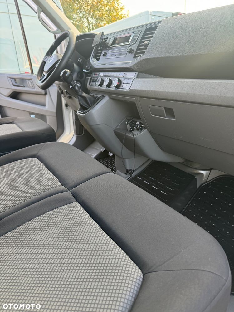 Volkswagen Crafter - 25