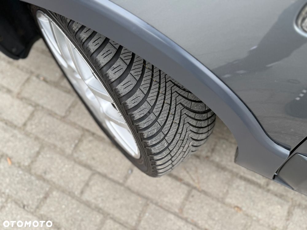 Skoda Roomster 1.6 TDI DPF Scout - 7