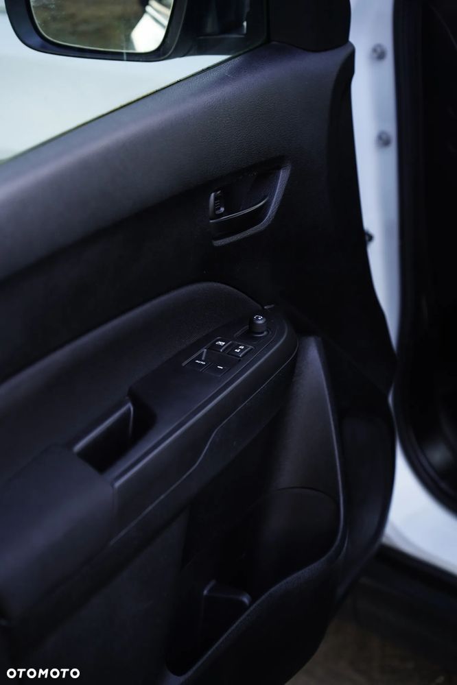 Suzuki Vitara 1.6 (4x4) Allgrip Comfort - 25