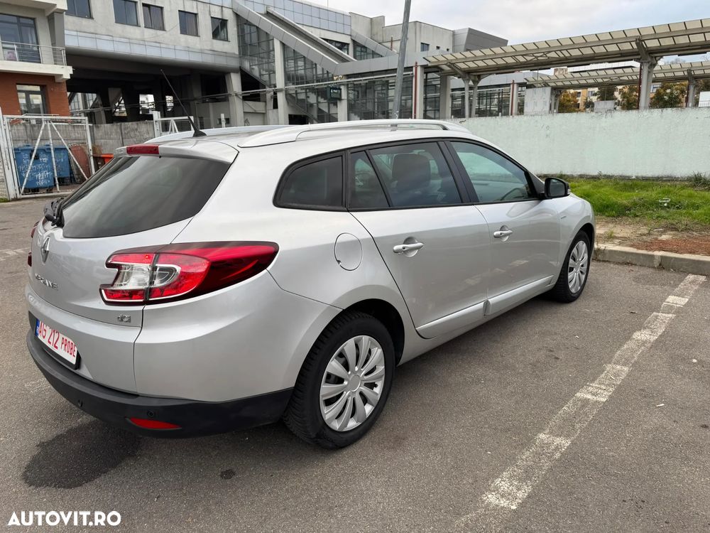 Renault Megane dCi 110 FAP EDC LIMITED - 9