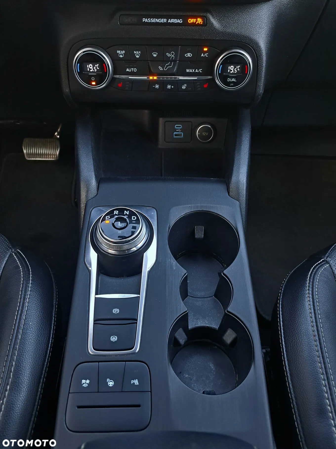 Ford Escape - 33
