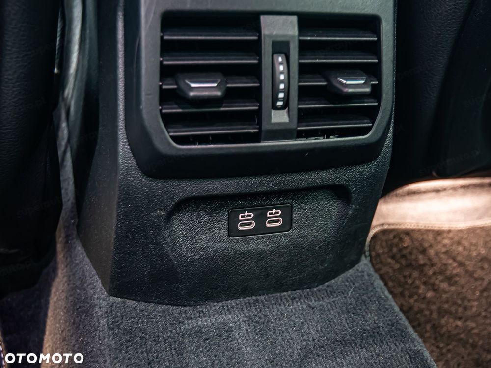 BMW Seria 1 118i - 29