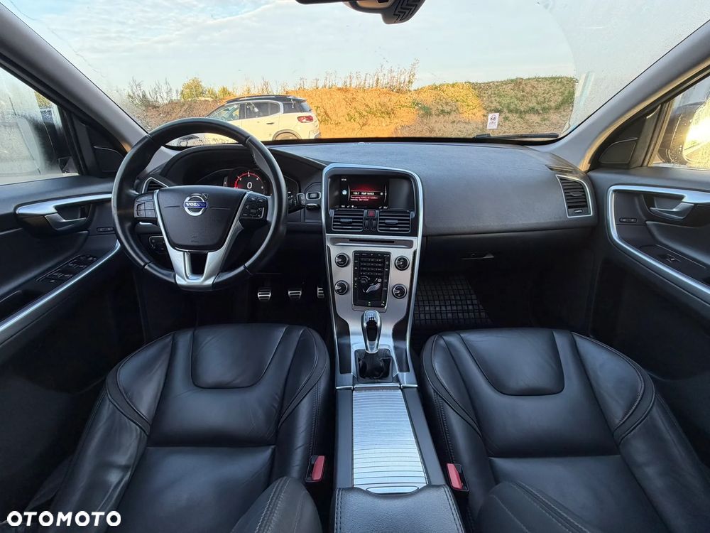 Volvo XC 60 D3 Ocean Race - 13