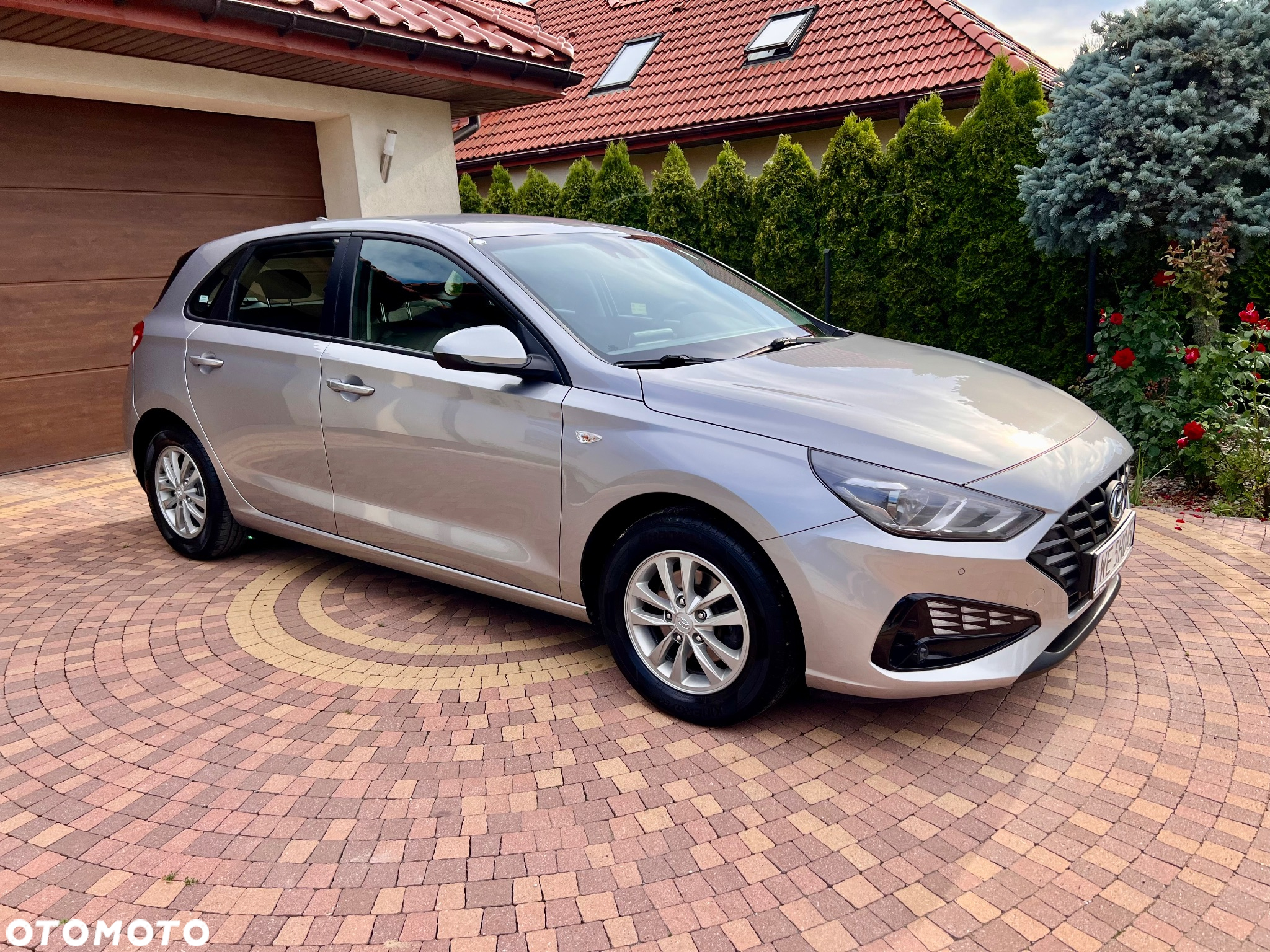 Hyundai i30 1.5 DPI Classic + - 13