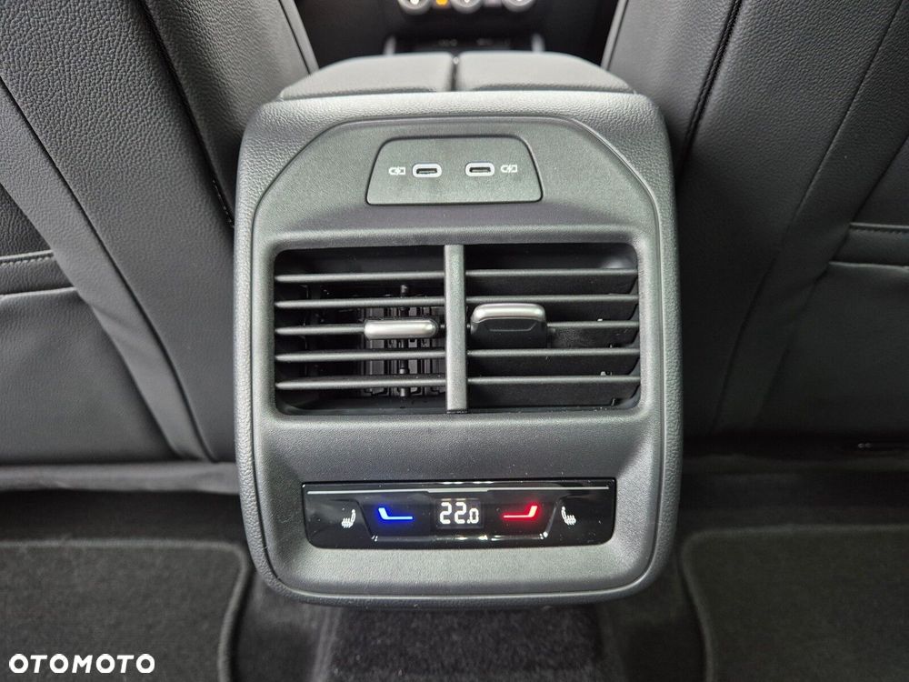 Skoda Superb 2.0 TDI SCR 4x4 L&K DSG - 40