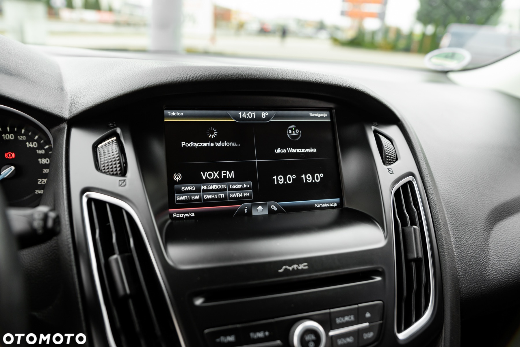 Ford Focus 1.0 EcoBoost Trend - 23