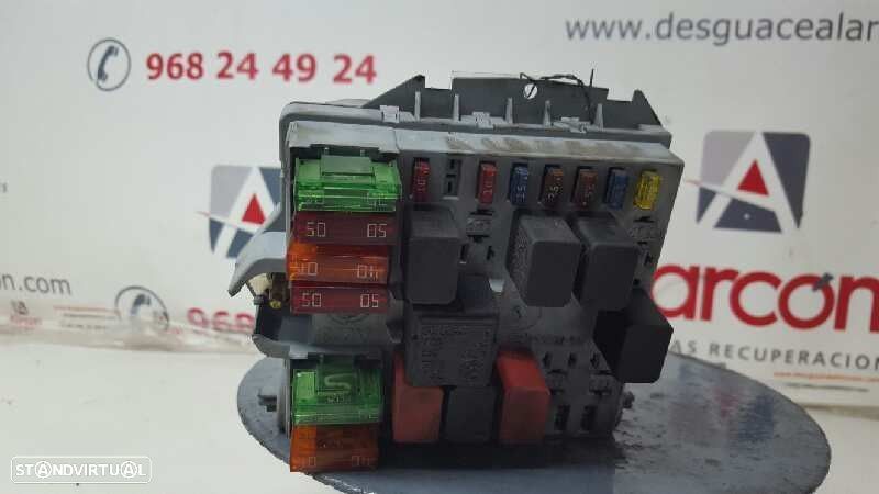 CAIXA DE RELÉS/ FUSÍVEIS ALFA ROMEO 147 (190) 1.6 T.SPARK ECO DISTINCTIVE - 1