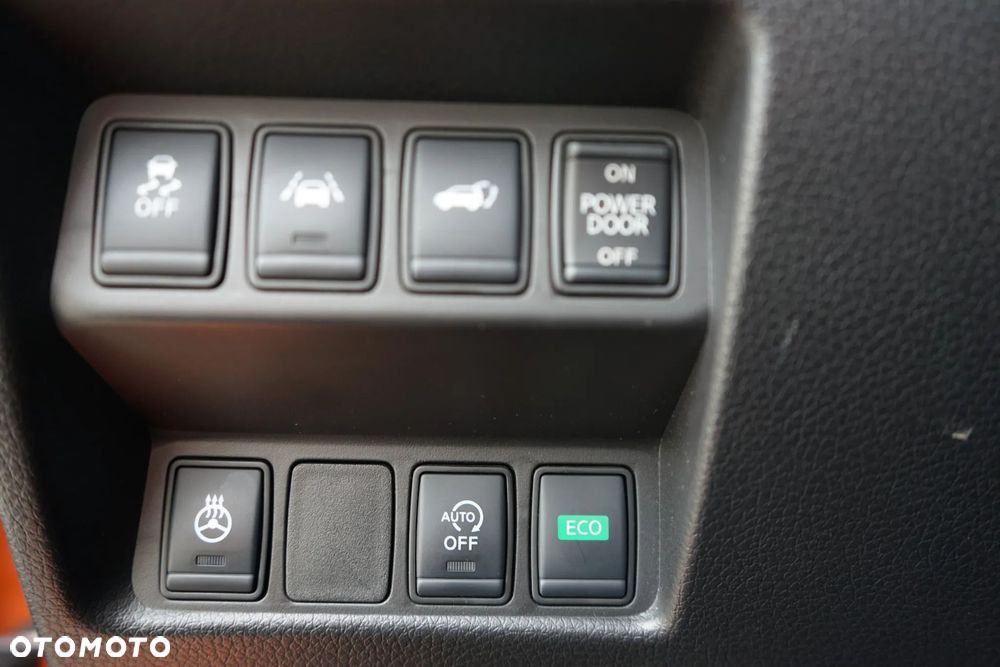 Nissan X-Trail 1.7 dCi ALL-MODE 4x4i Xtronic Acenta - 16