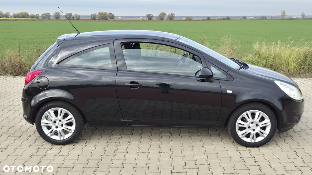 Opel Corsa - 12