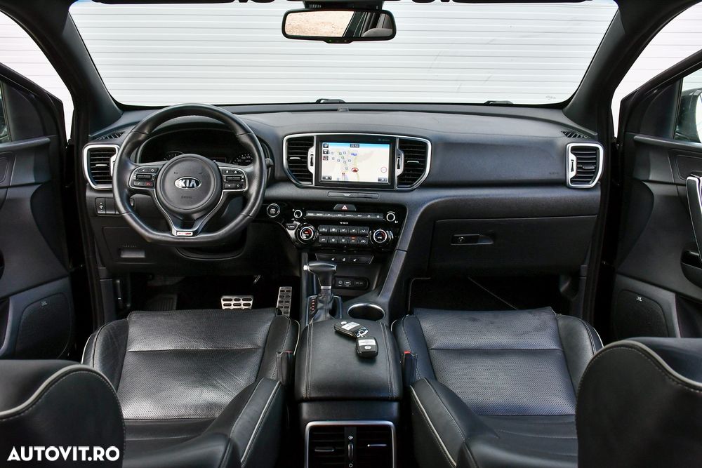 Kia Sportage 2,0 CRDI AWD Aut. GT Line - 7