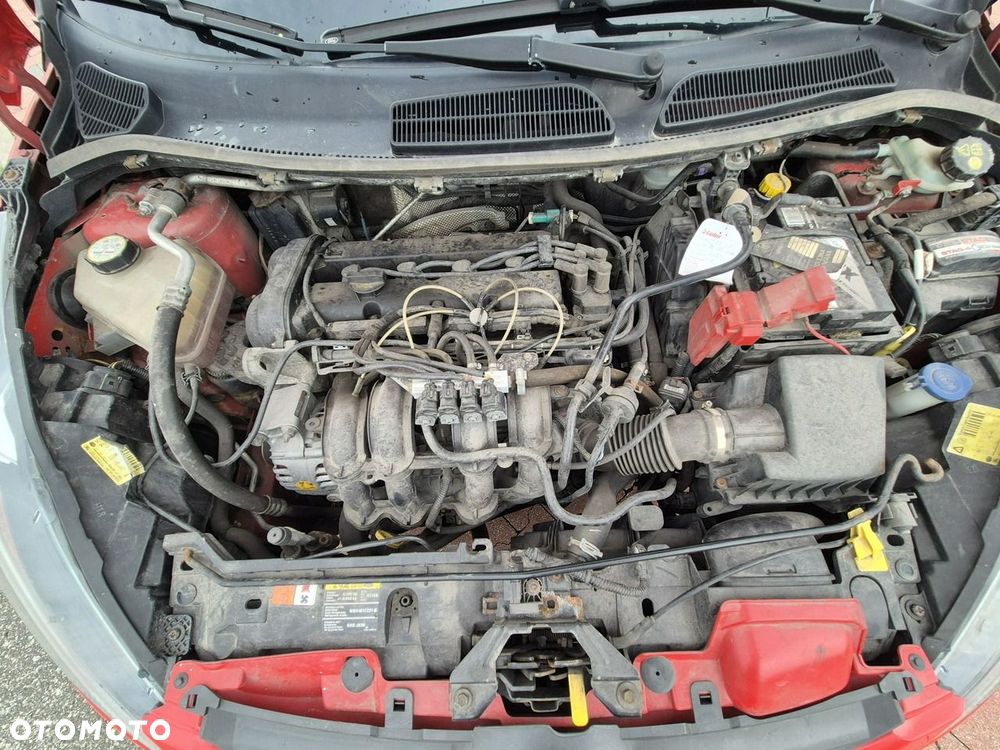 Ford Fiesta 1.25 Trend - 31