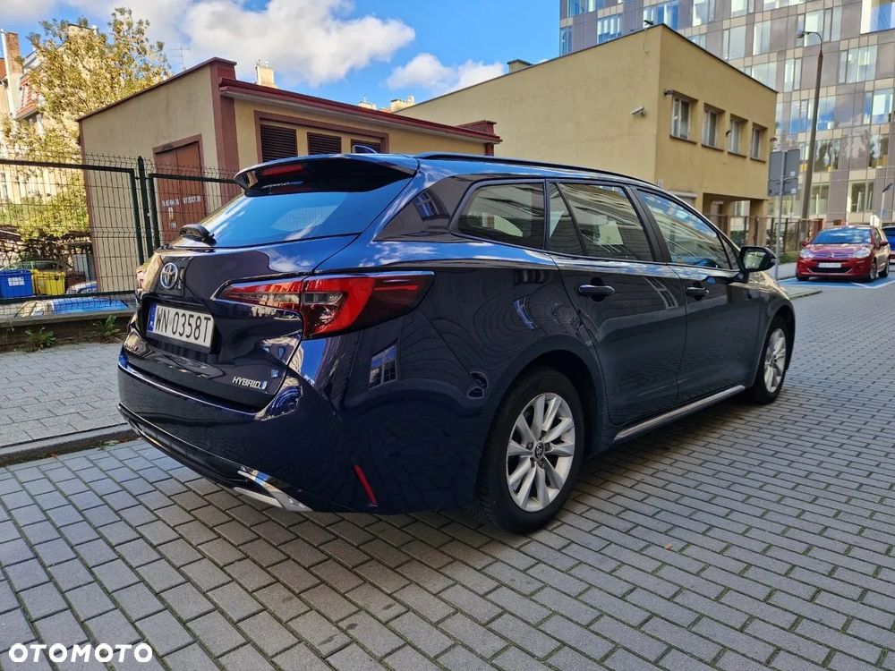 Toyota Corolla 1.8 Hybrid Comfort - 5