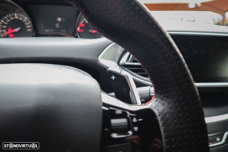 Peugeot 308 SW - 17