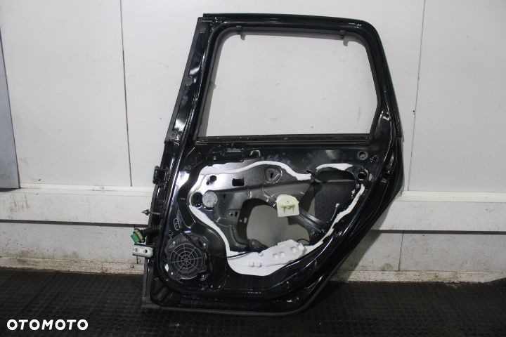 DRZWI PRAWY TYŁ PEUGEOT 308 I KTVD - 2