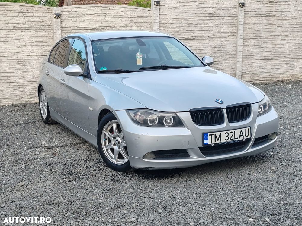 BMW Seria 3 318i - 2