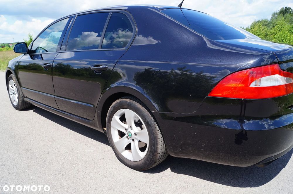 Skoda Superb 1.4 TSI Ambition - 17