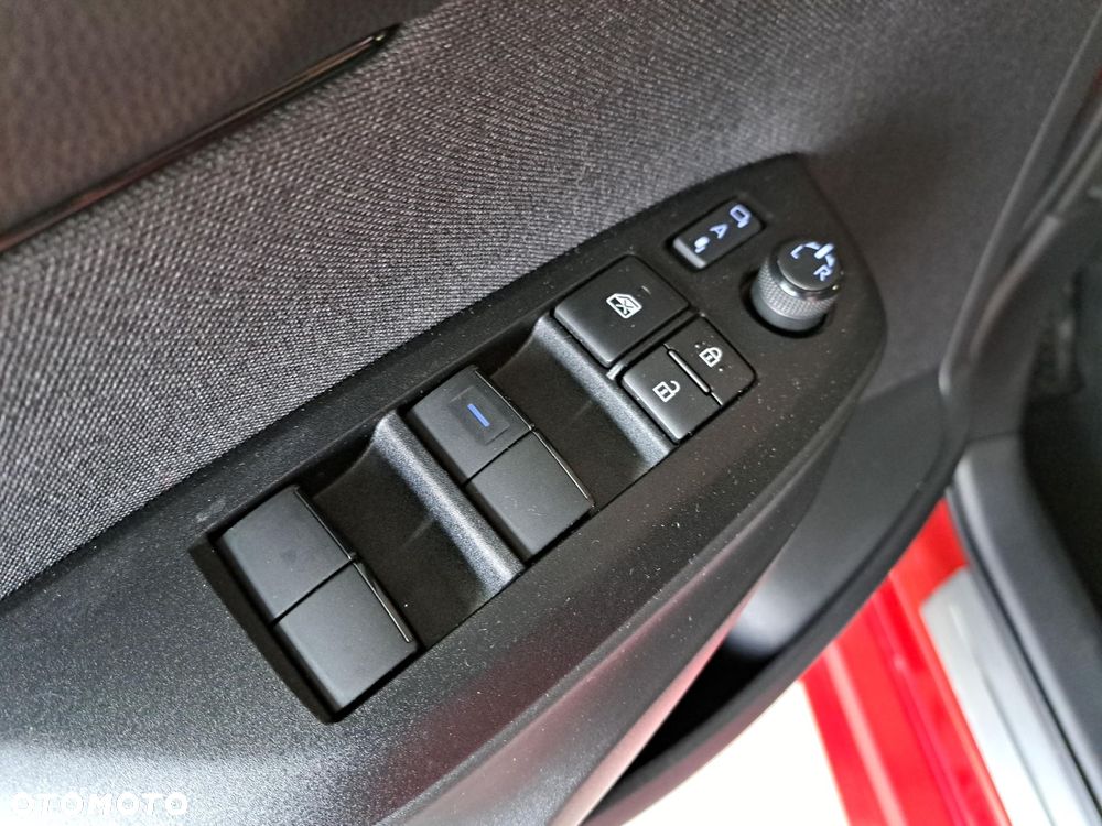 Toyota Yaris - 37