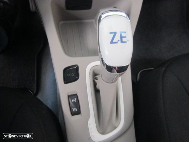 Renault Zoe (c/ Bateria) Life 40 Q90 - 32