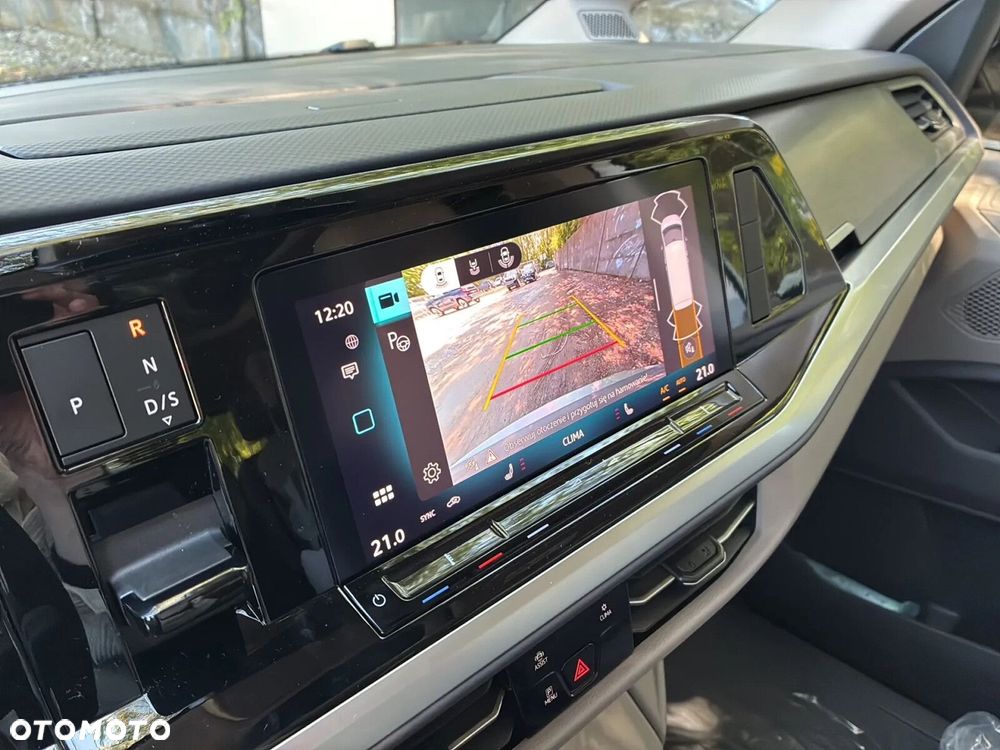 Volkswagen Multivan 2.0 TDI L2 Edition DSG - 24