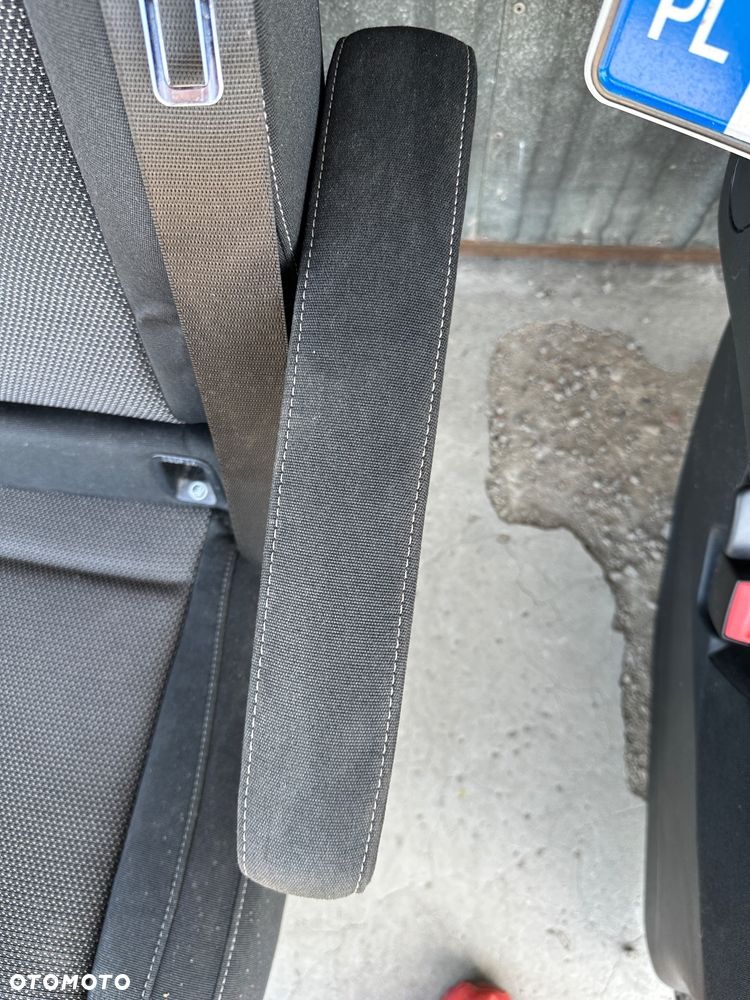 Mercedes v klasa  vito 447 fotel  suntiago Metris  EQV  pojedynczy - 5