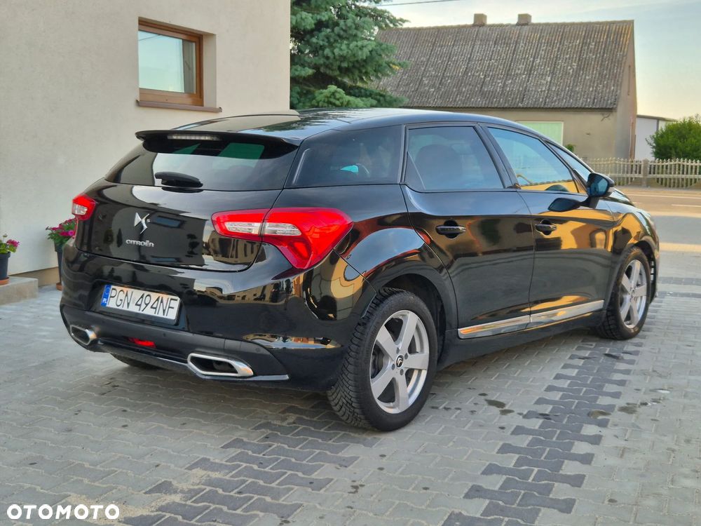 Citroën DS5 HDi 165 Chic - 2