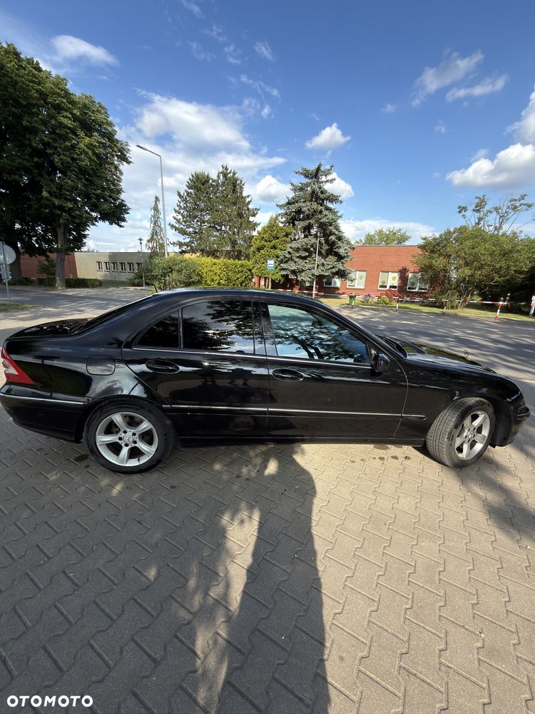 Mercedes-Benz Inny - 1