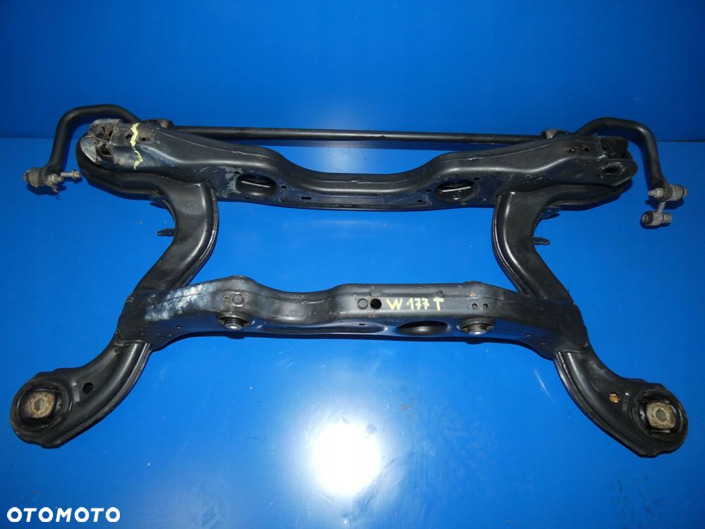 MERCEDES W117 CLA SANKI WÓZEK TYŁ TYLNY BELKA - 1