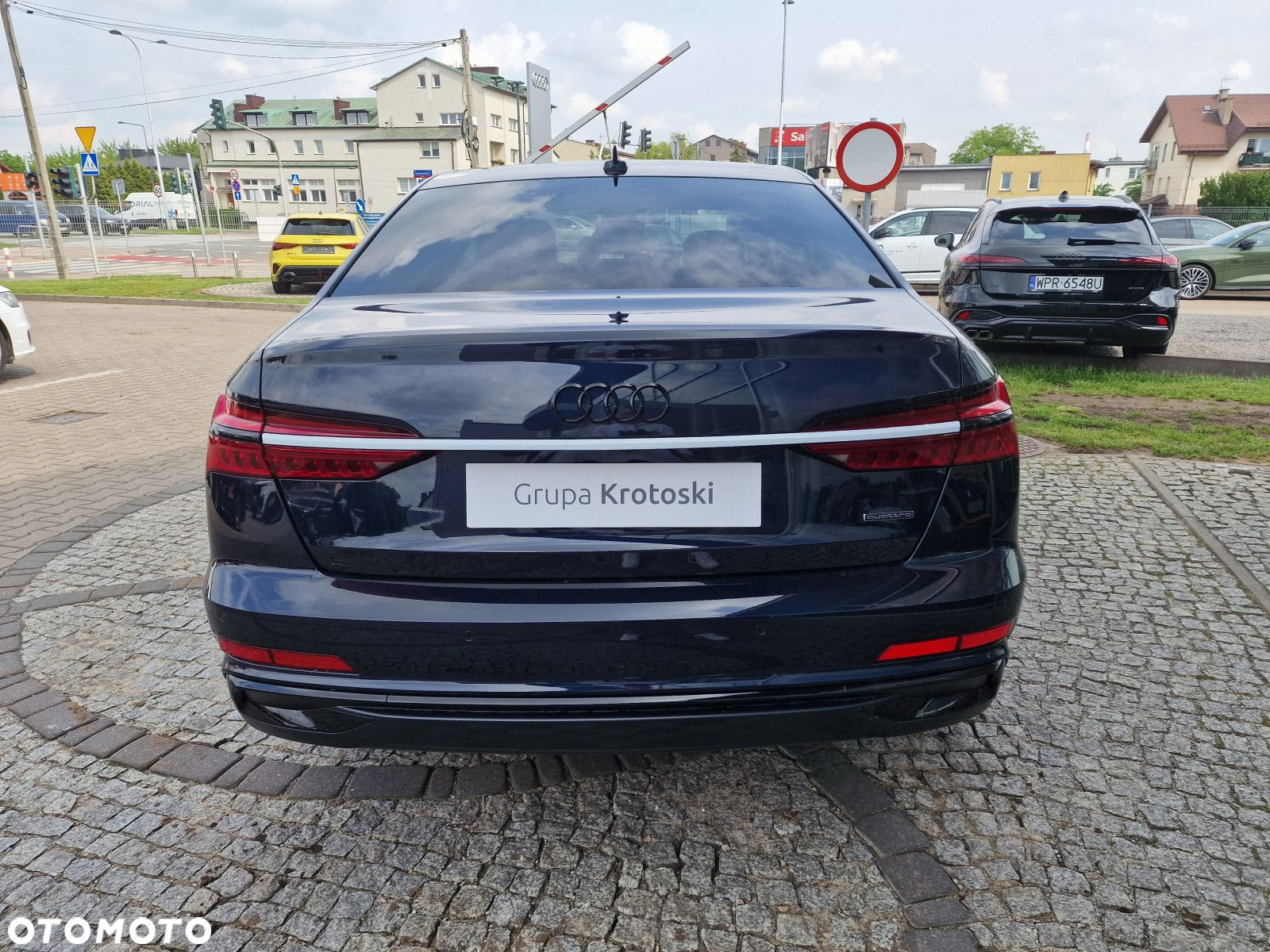 Audi A6 - 6