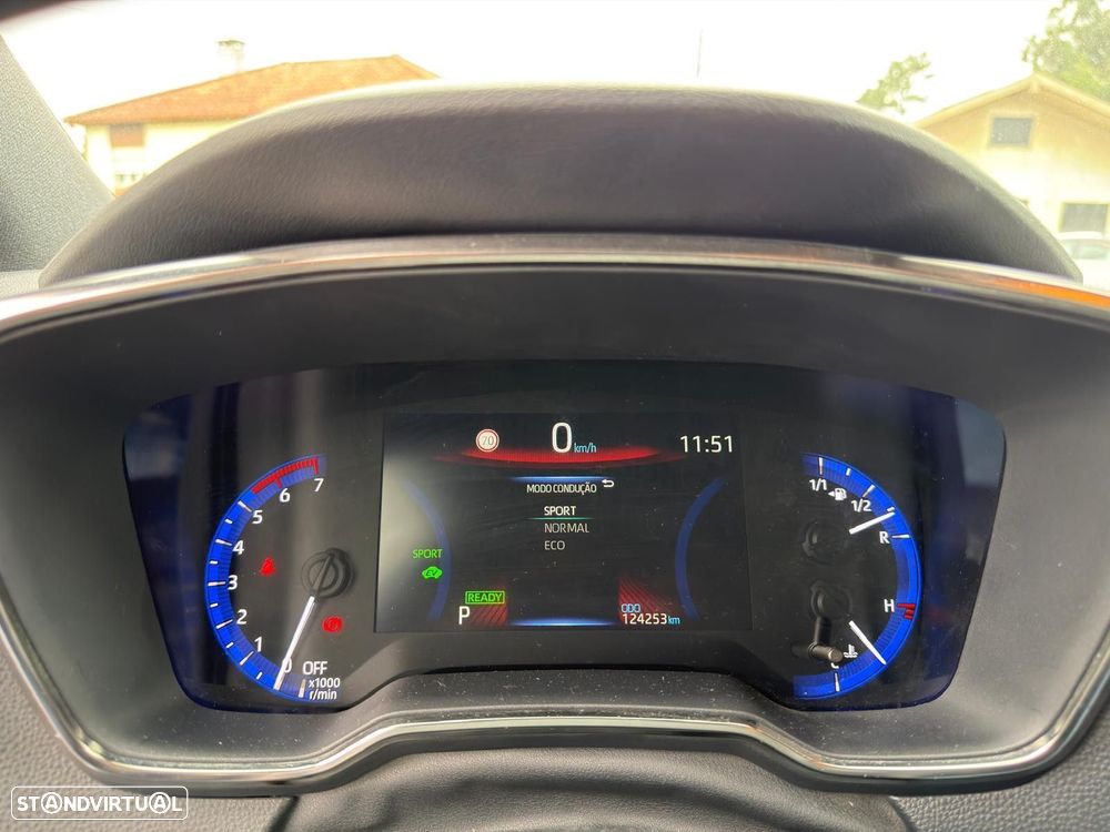 Toyota Corolla 1.8 Hybrid Comfort - 21