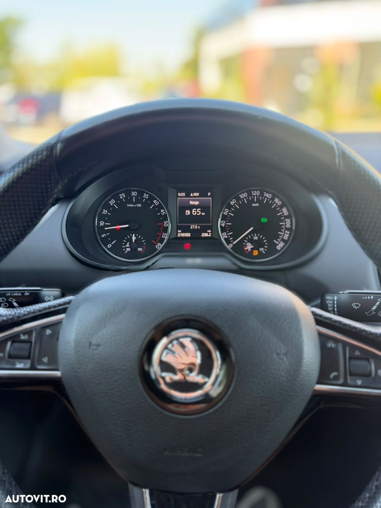 Skoda Octavia 1.6 TDI DSG Ambition - 14