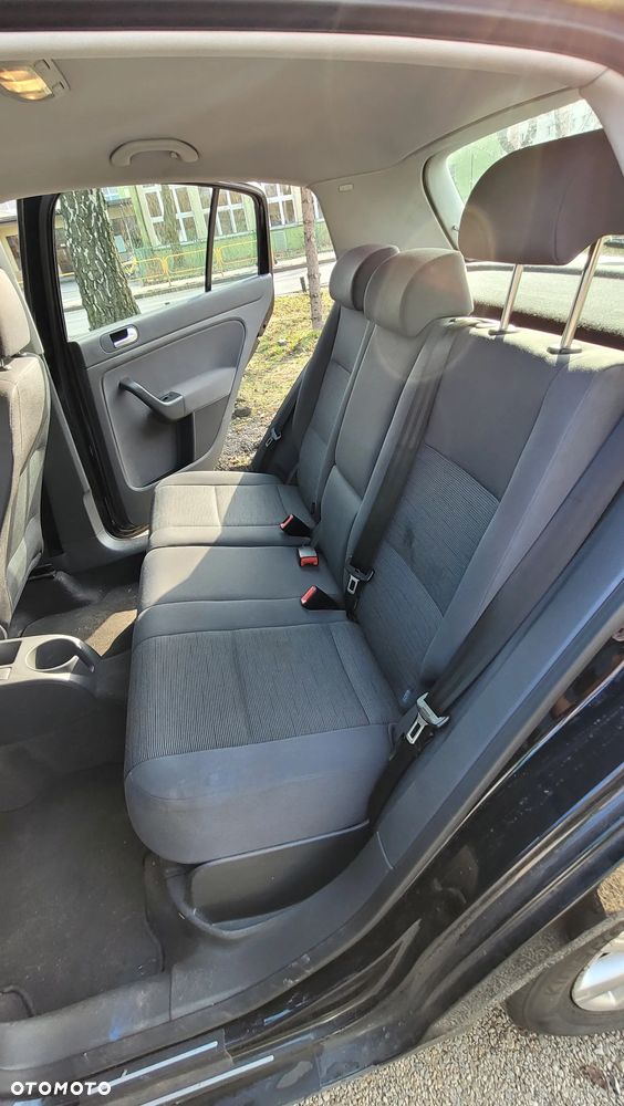 Volkswagen Golf Plus 1.6 FSI Comfortline - 11