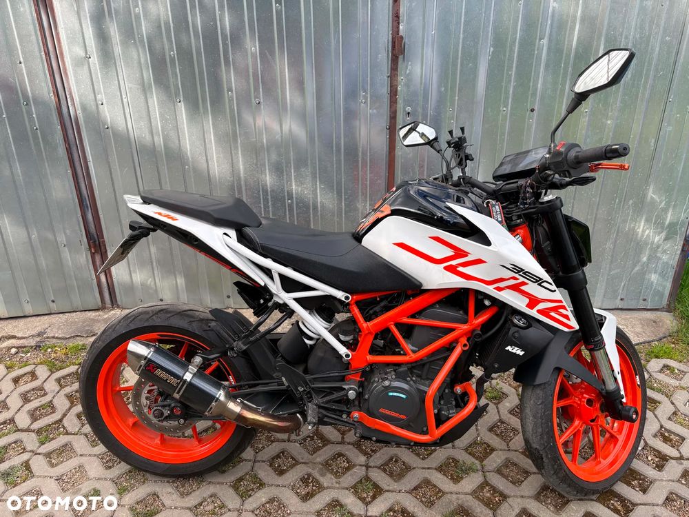 KTM Duke 390 - 1