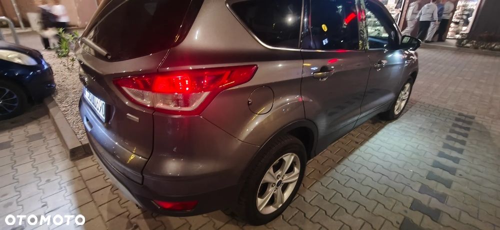 Ford Kuga 1.6 EcoBoost FWD Trend ASS - 21