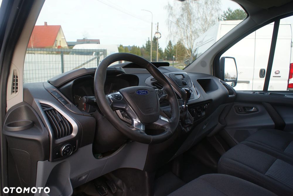 Ford Transit Custom - 10