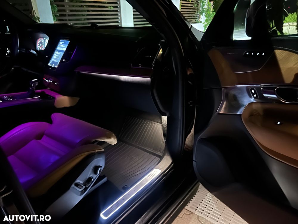 Volvo XC 90 T6 AWD Inscription - 11