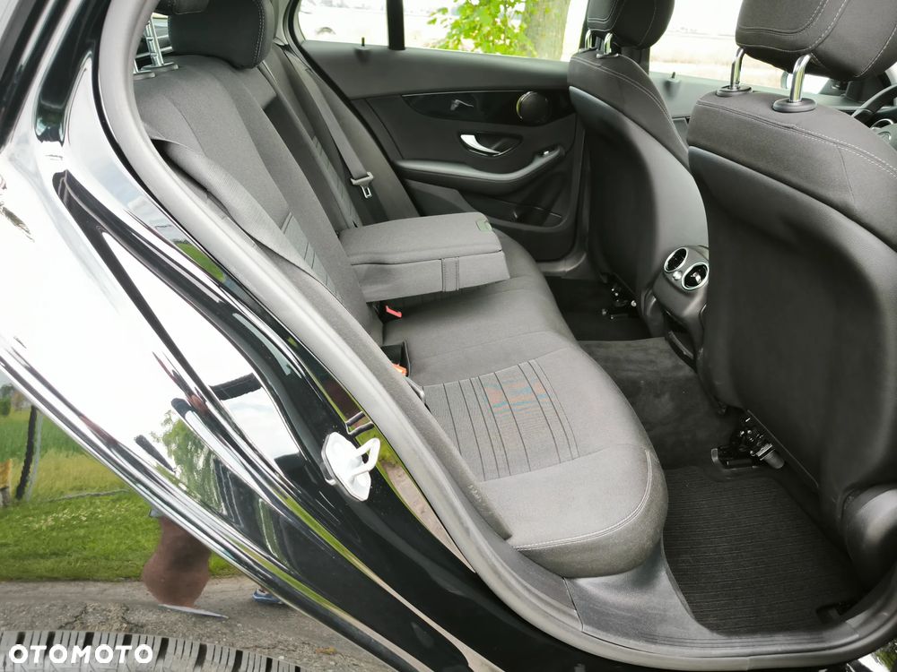 Mercedes-Benz Klasa C 200 d 9G-TRONIC - 15