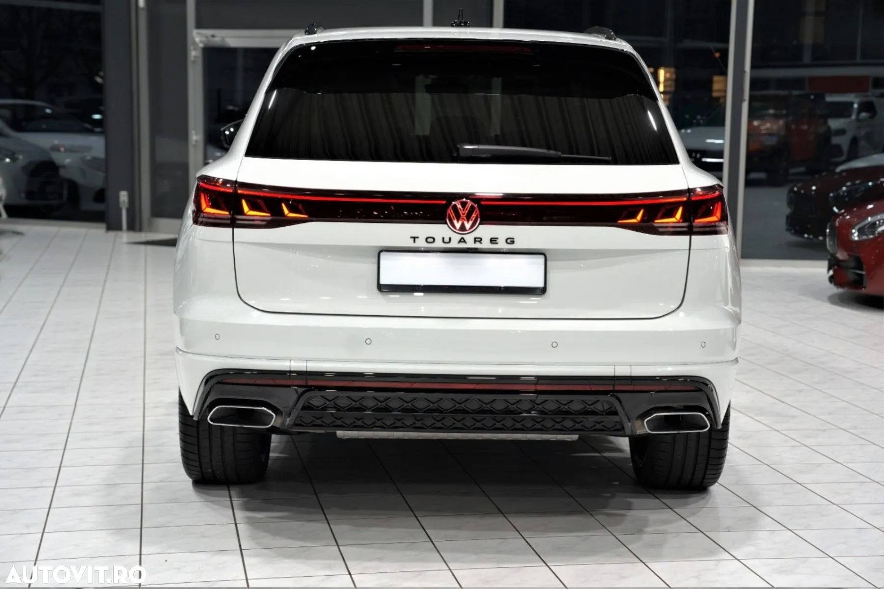 Volkswagen Touareg V6 TDI 4MOTION R-Line - 7