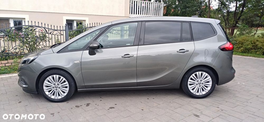 Opel Zafira - 3
