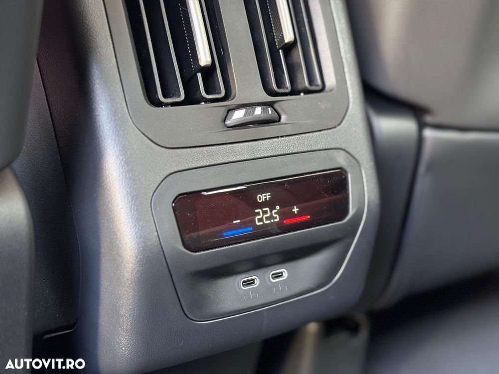 BMW iX3 50 xDrive - 21