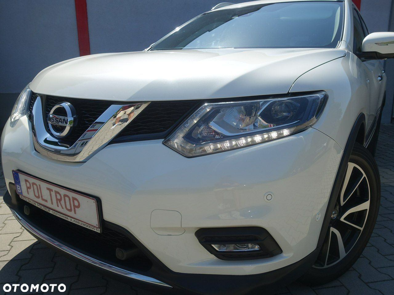 Nissan X-Trail 1.6 DIG-T N-Connecta 2WD - 3