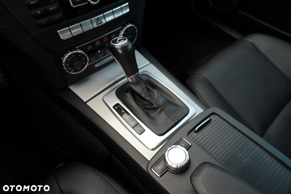 Mercedes-Benz Klasa C 2012