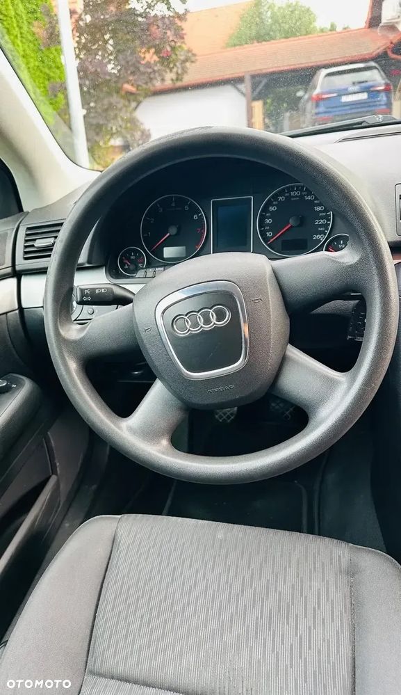 Audi A4 Avant 1.8 T - 6
