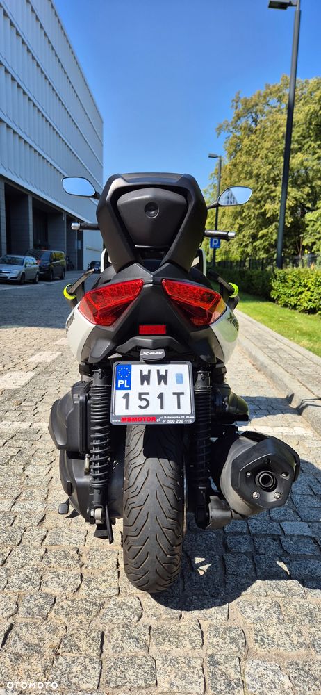 Yamaha X-max - 13
