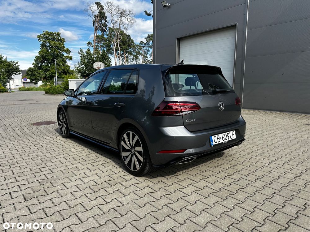Volkswagen Golf 1.5 TSI BMT Evo Highline DSG - 12