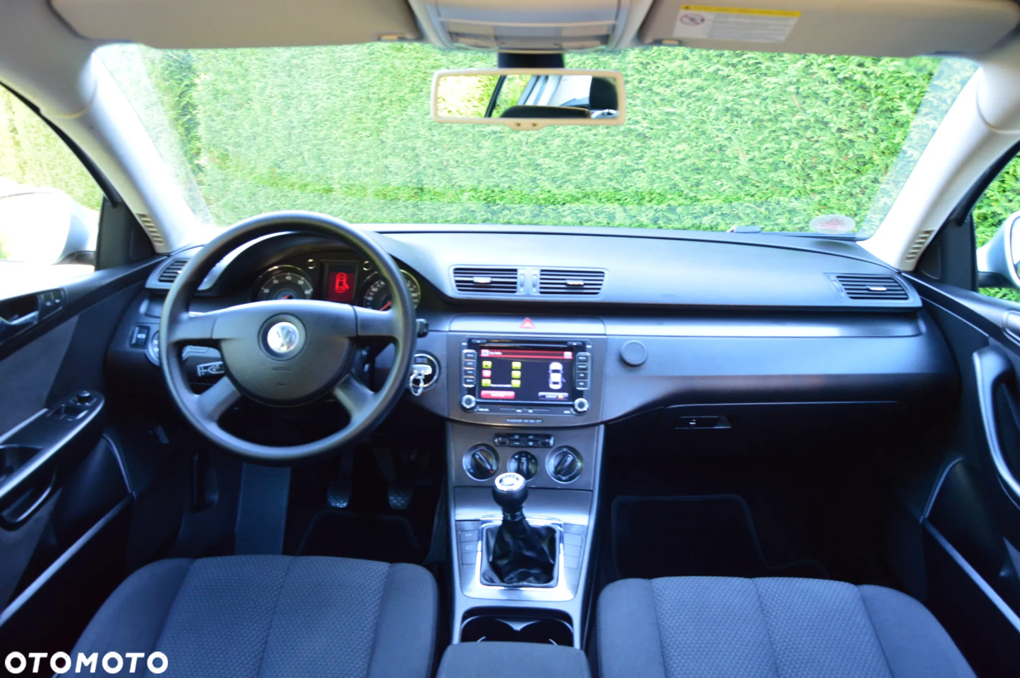 Volkswagen Passat 1.6 Trendline - 18